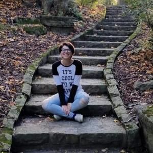 Meet your Posher, Abigail